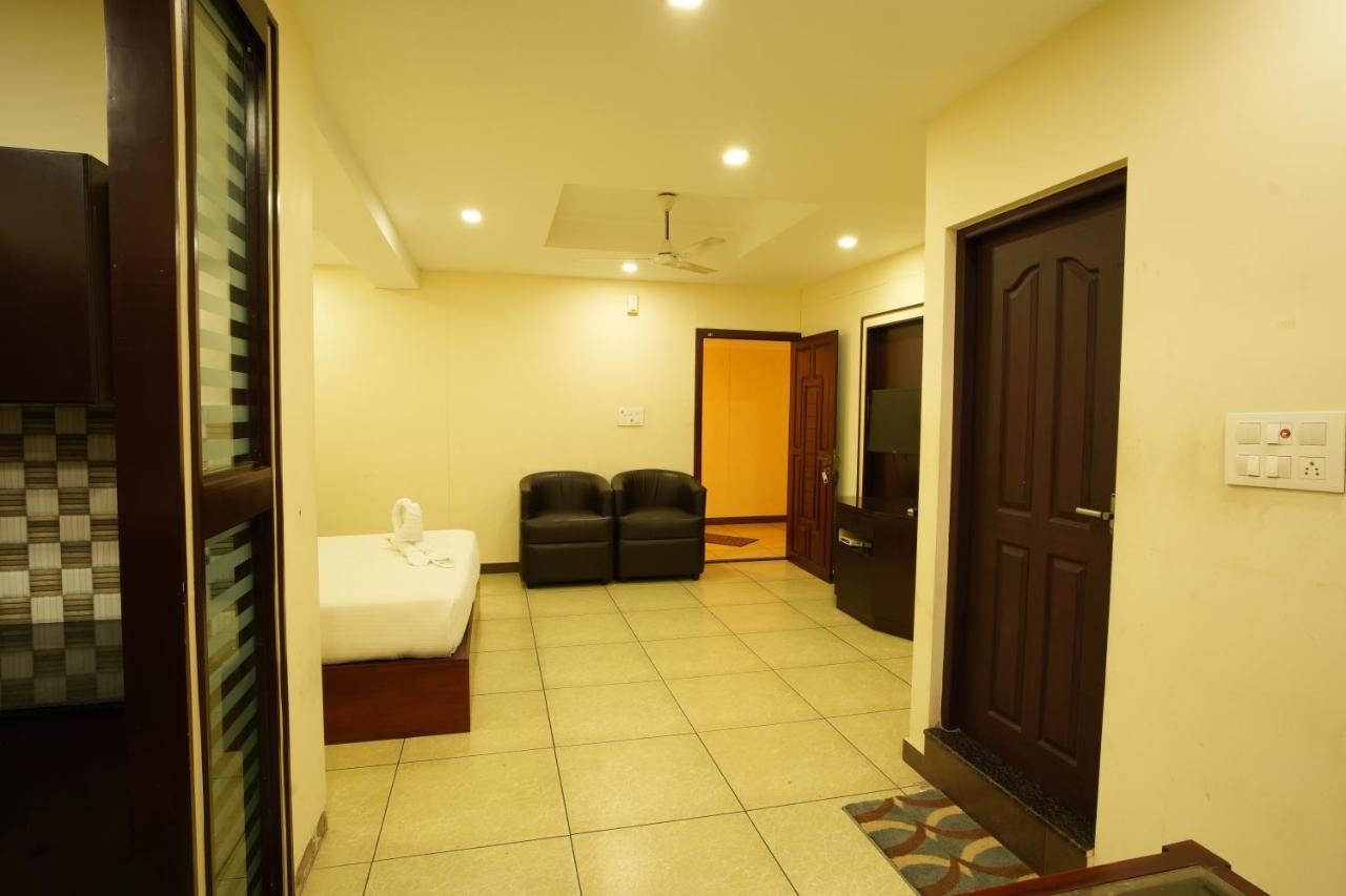 K V Suites Коччи Экстерьер фото