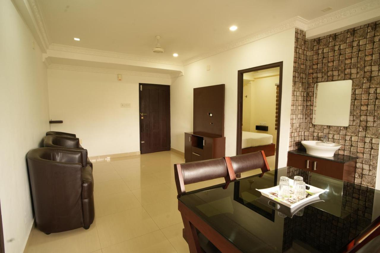 K V Suites Коччи Экстерьер фото