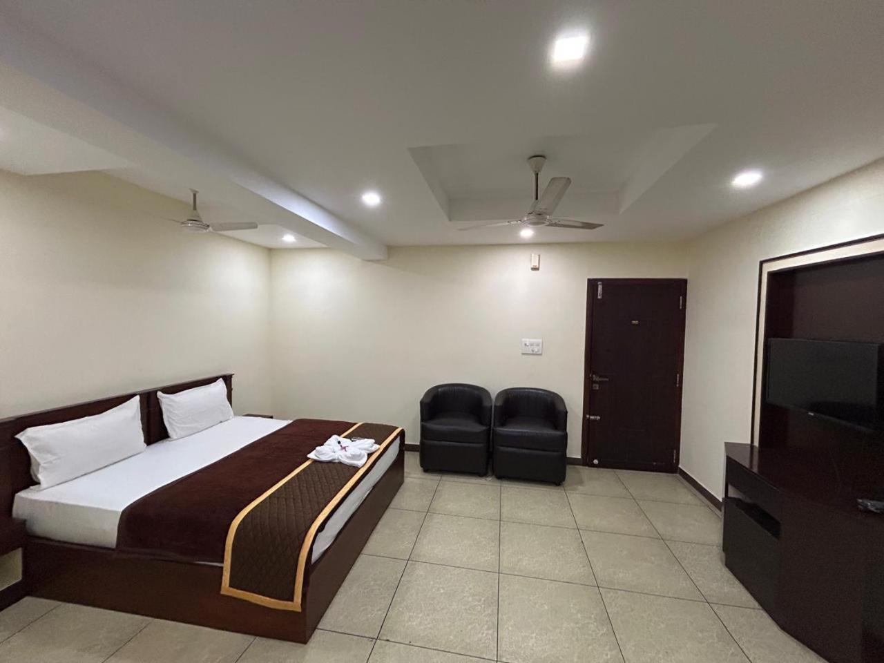 K V Suites Коччи Экстерьер фото